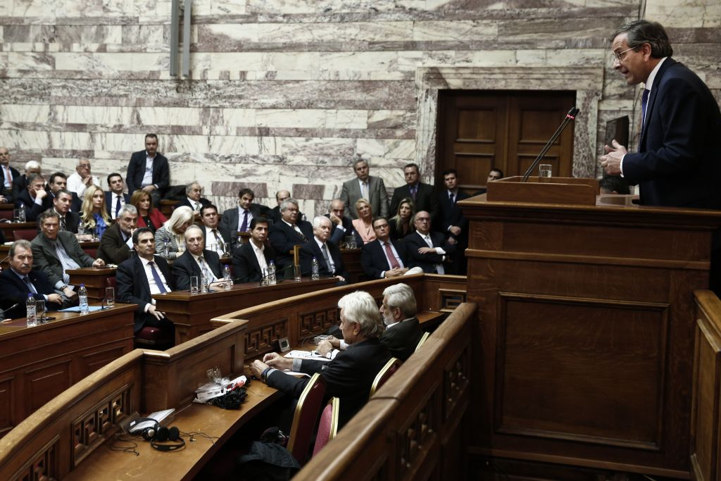 WSJ: Πόλωση μέσω του φόβου επιχειρεί ο Αντώνης Σαμαράς