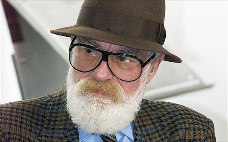 Πέθανε ο καλλιτέχνης Κώστας Λαχάς