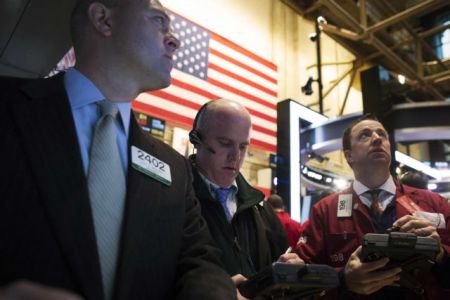 Επεσε κάτω από τα 60 δολάρια το αργό πετρέλαιο