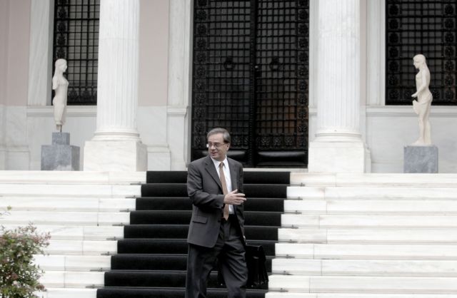 Hardouvelis: “The troika will return to Athens in early January”