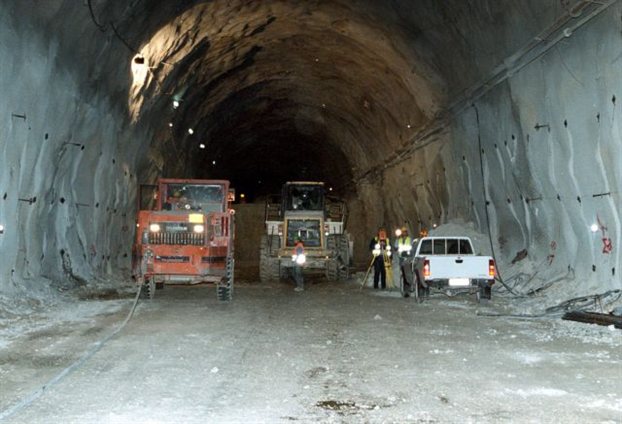 Ολοκληρώθηκε η διάνοιξη της σήραγγας στο όρος Οθρυς