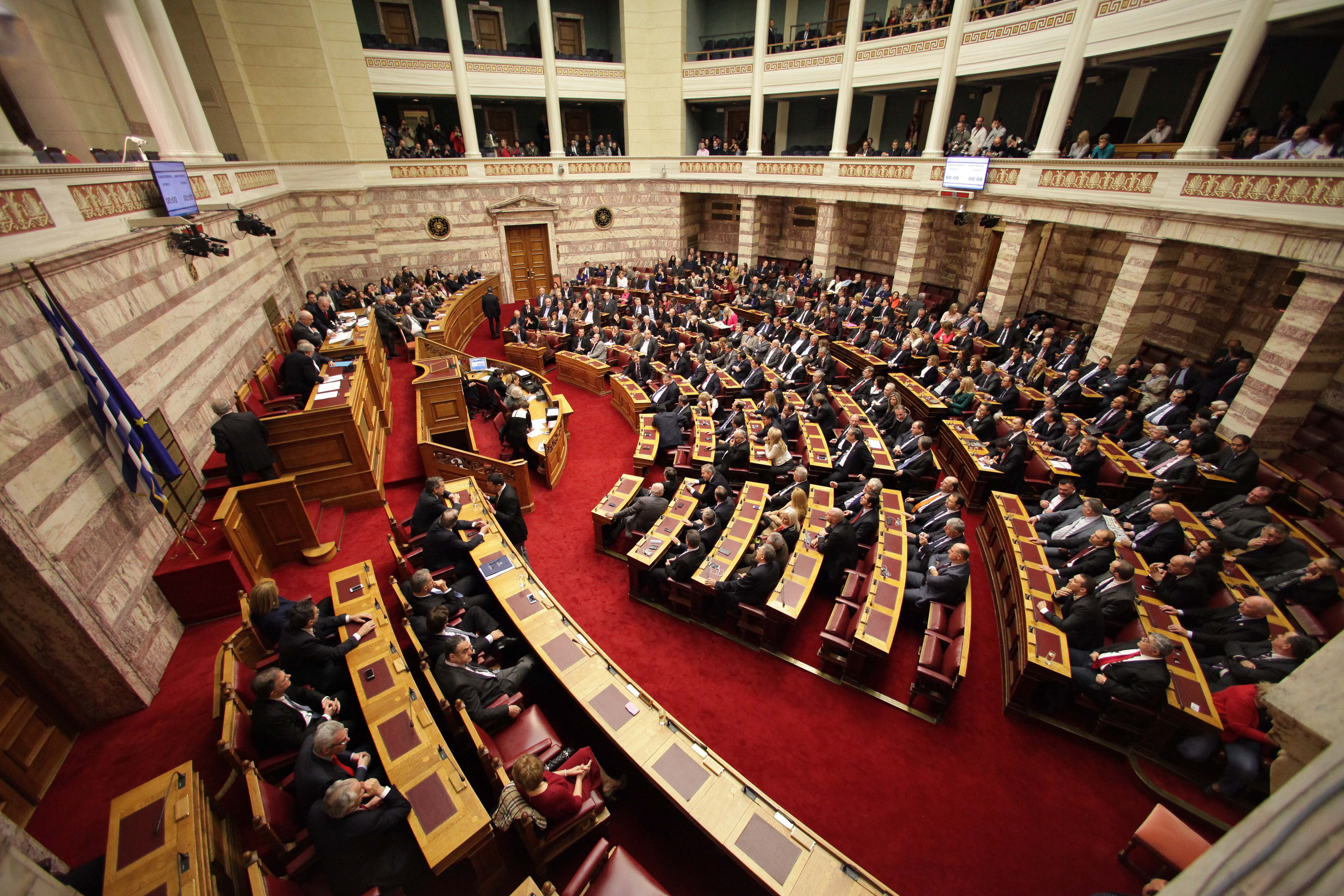 Εκλογή Προέδρου Δημοκρατίας με 180 ψήφους τη Δευτέρα ή εκλογές στις 25 Ιανουαρίου