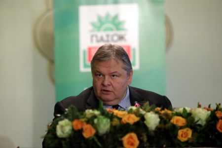 ΠαΣοΚ: «Ο Σαμαράς επανέρχεται στην οδό της συναίνεσης»