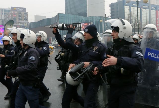 Τουρκία: Προφυλακίστηκε 16χρονος επειδή «έβρισε» τον Ερντογάν