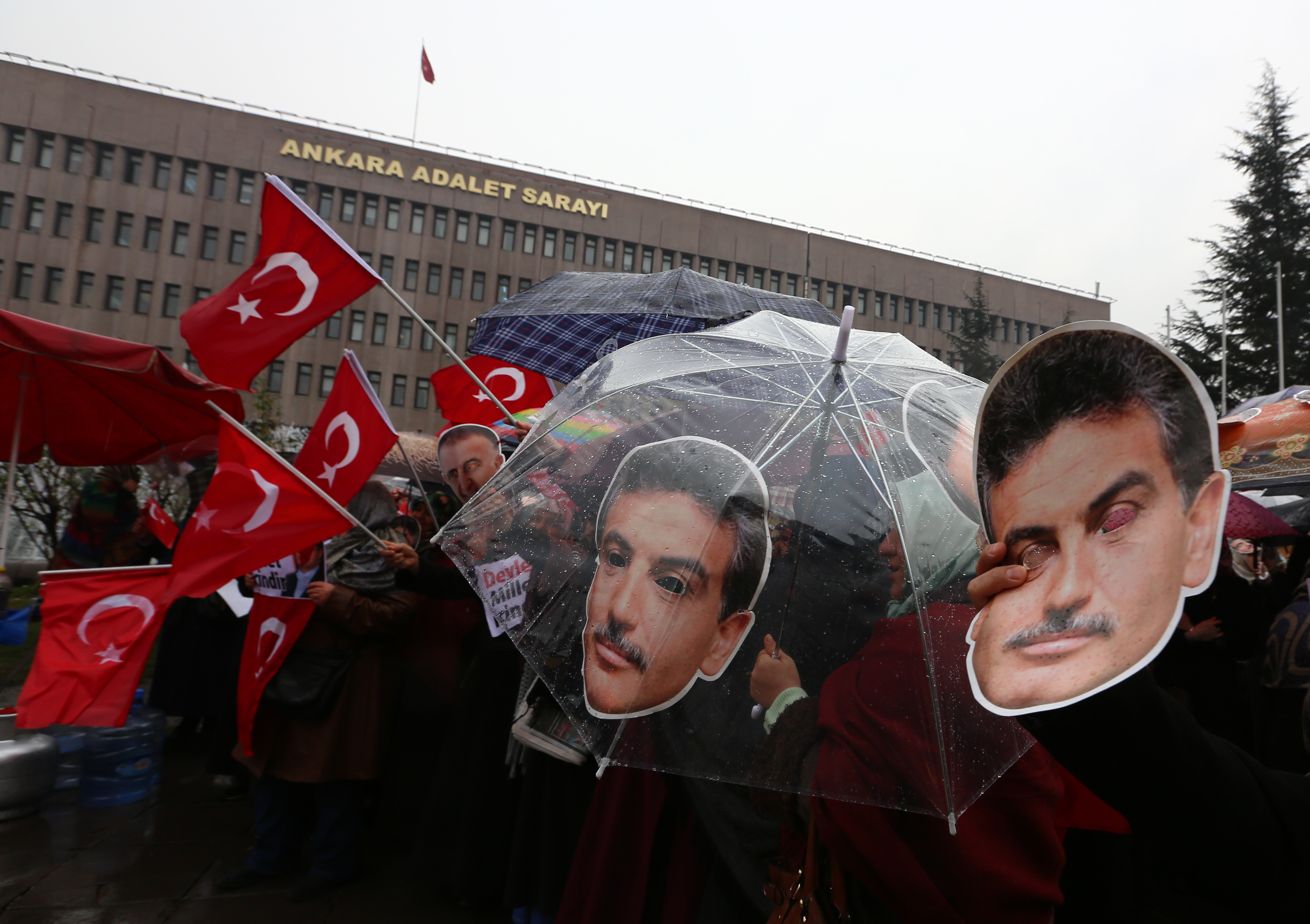 Τουρκία: Δικαστήριο έθεσε υπό κράτηση επικεφαλής ομίλου ΜΜΕ