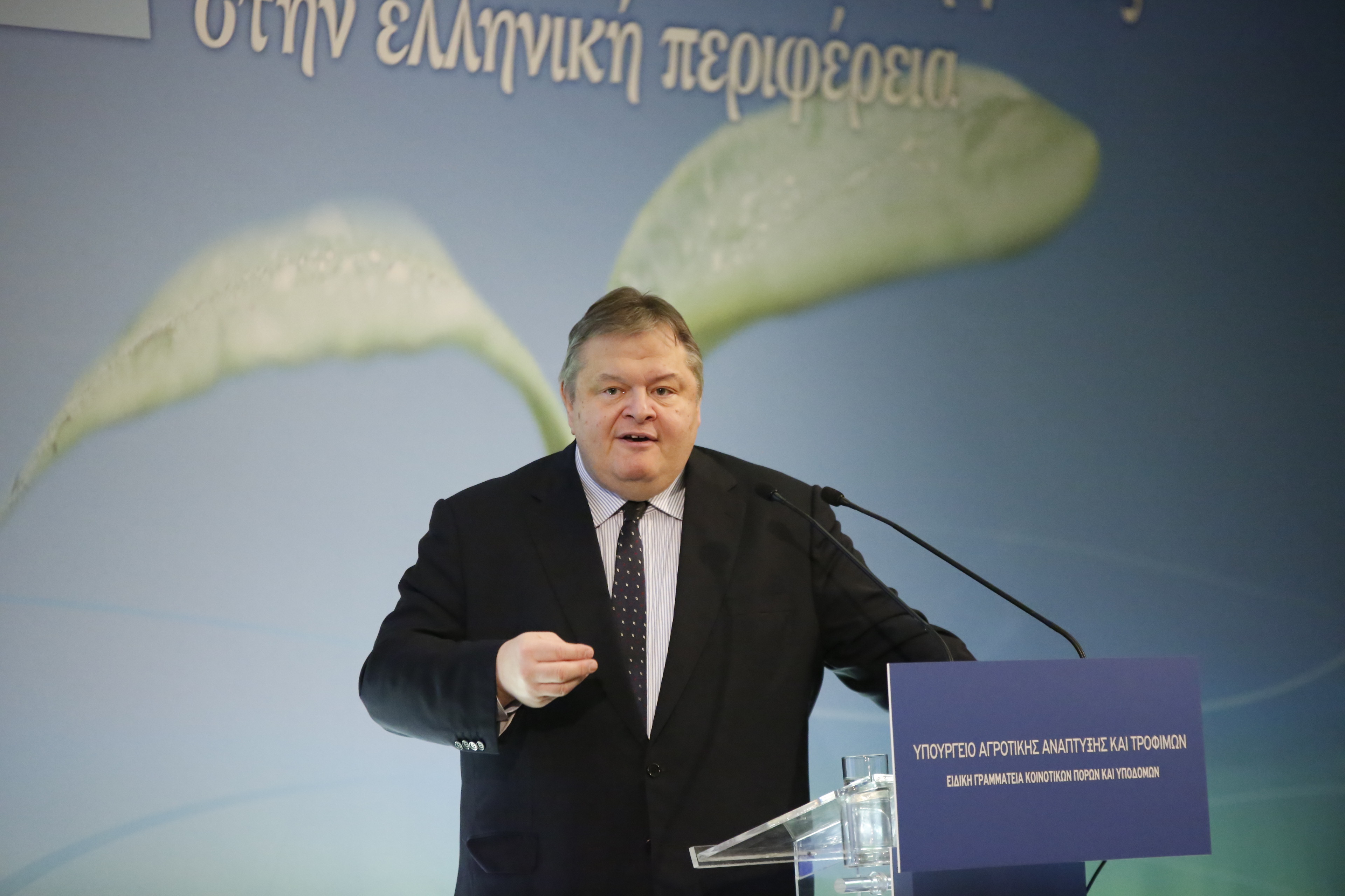 Βενιζέλος: Εχει έρθει η ώρα της αλήθειας για τα πολιτικά κόμματα