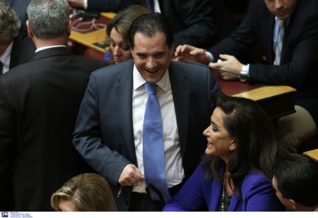 Επίθεση με γκαζάκια στο πολιτικό γραφείο του Αδ. Γεωργιάδη