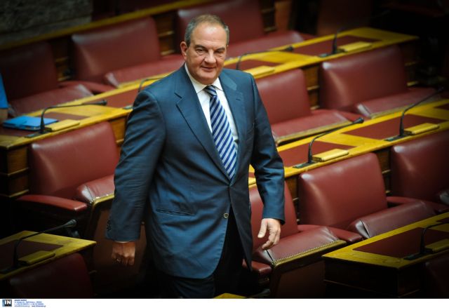 «Παρών» Καραμανλή στη δίκη για το σχέδιο δολοφονίας του