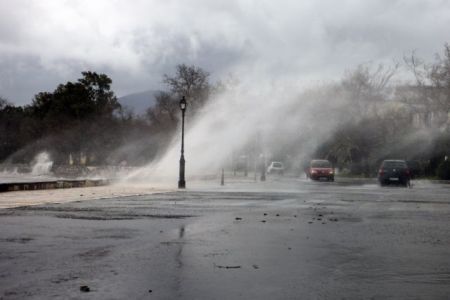 Οικονομική ενίσχυση στους κατοίκους της Κέρκυρας μετά την κακοκαιρία