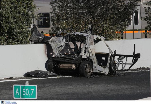 Μυστήριο με τα αίτια της έκρηξης σε ΙΧ στην Αττική Οδό