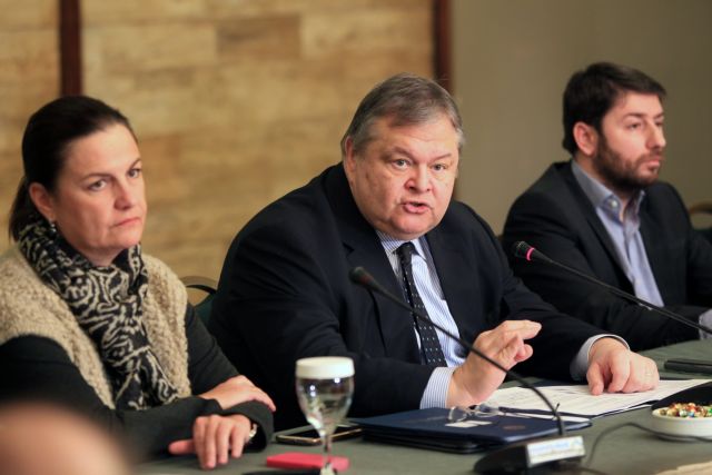 Venizelos: “PASOK will be the third party in a national unity government”