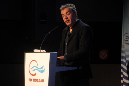 Διμέτωπος κατά ΝΔ και ΣΥΡΙΖΑ από το Ποτάμι