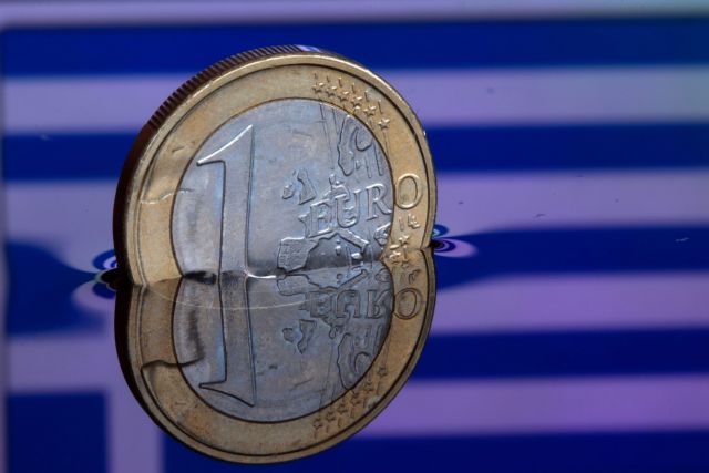 Handelsblatt: «Σενάριο Geuro» για διπλό νόμισμα στην Ελλάδα