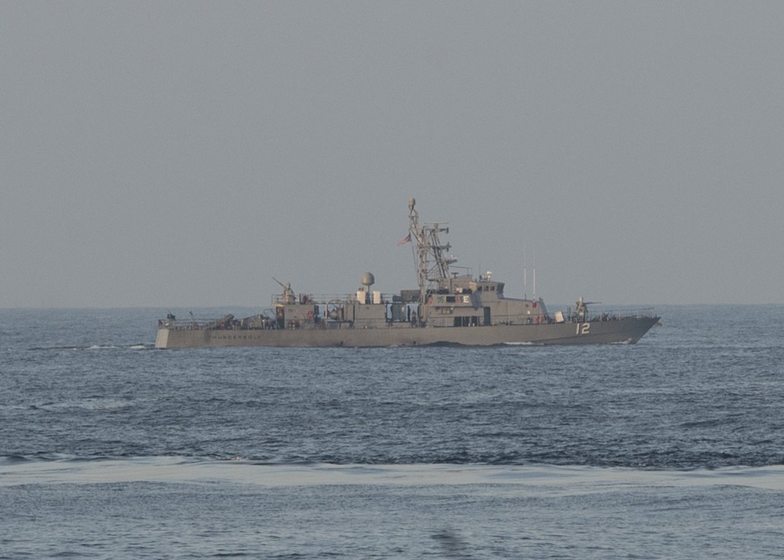 Αναφορές για προειδοποιητικά πυρά πλοίου των ΗΠΑ σε ιρανικό σκάφος