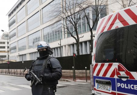 «Είναι αθώος» λένε οι συμμαθητές του νεαρού που παραδόθηκε στις αρχές