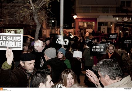 Πορεία ενότητας των Γάλλων την Κυριακή για το Charlie Hebdo