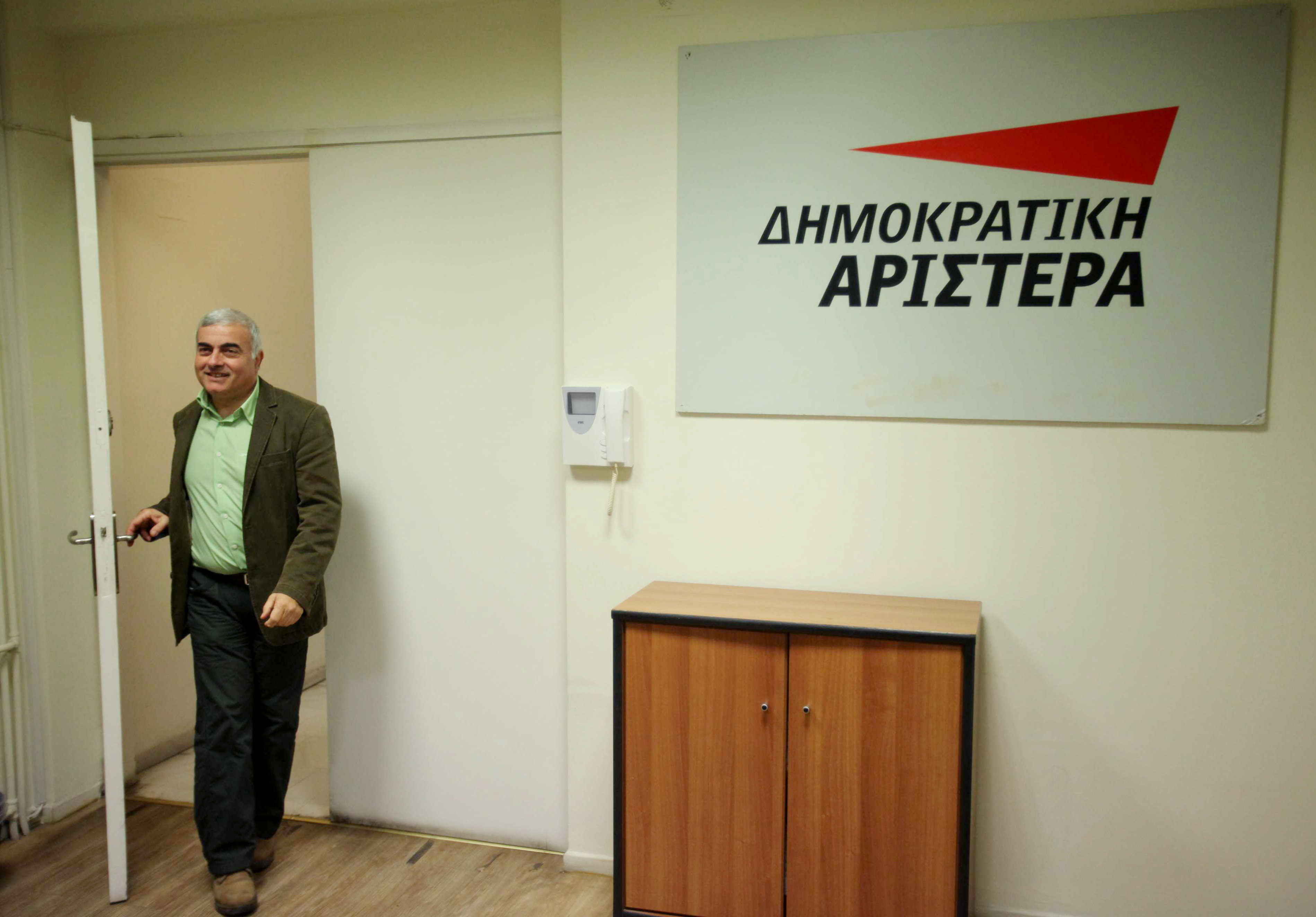 Οι δύο υποψήφιοι πρόεδροι της ΔΗΜΑΡ ανοίγουν τα χαρτιά της στο vima.gr