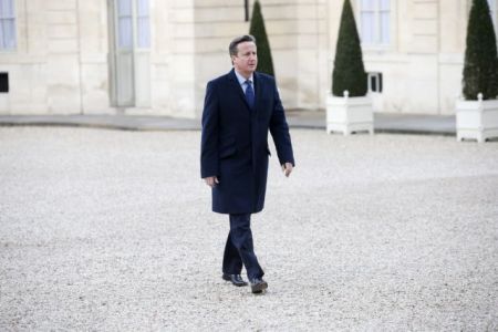 Κάμερον: «Θα καταπολεμίσουμε το λαθρεμπόριο όπλων»