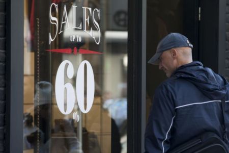 Ανοιχτά θα είναι τα καταστήματα την Κυριακή