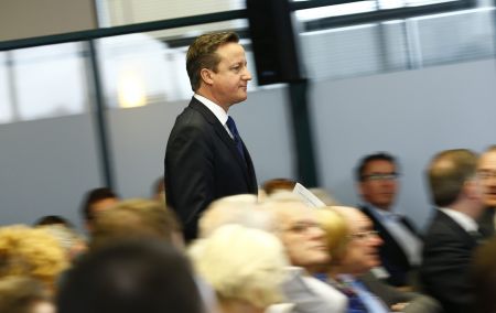 Βρετανία: Οι πολιτικοί αρχηγοί ζητούν ντιμπέιτ ακόμη και χωρίς Κάμερον