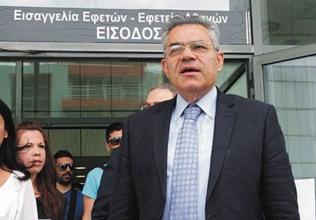 Μαντέλης και Τσουγκράνης επιστρέφουν χρήματα στο Δημόσιο