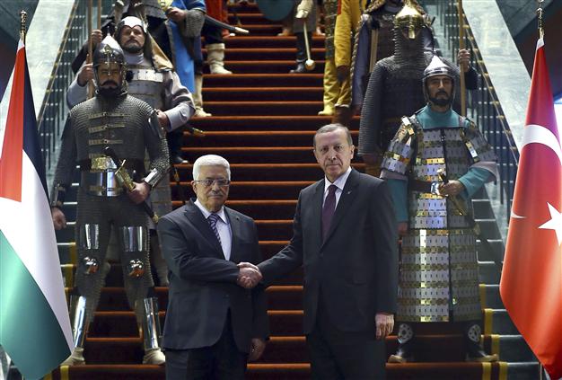 Τουρκία: Ντελίριο στο διαδίκτυο για την υποδοχή Ερντογάν στον Αμπάς