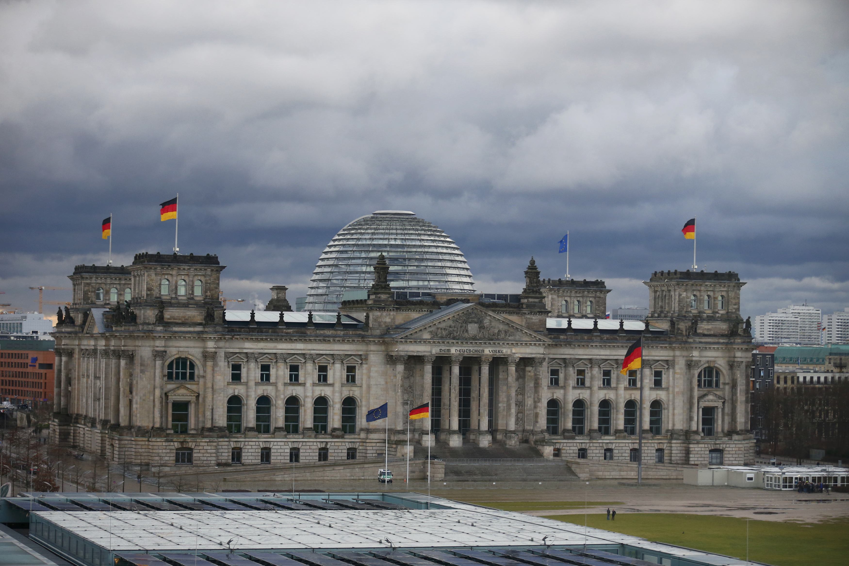 Το Βερολίνο ανοίγει δρόμο για νέα συμφωνία με τον Τσίπρα