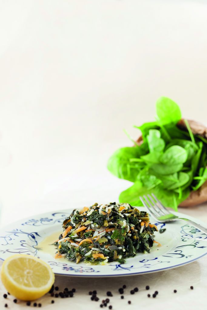 Σπανακόρυζο με μάραθο και καρότο