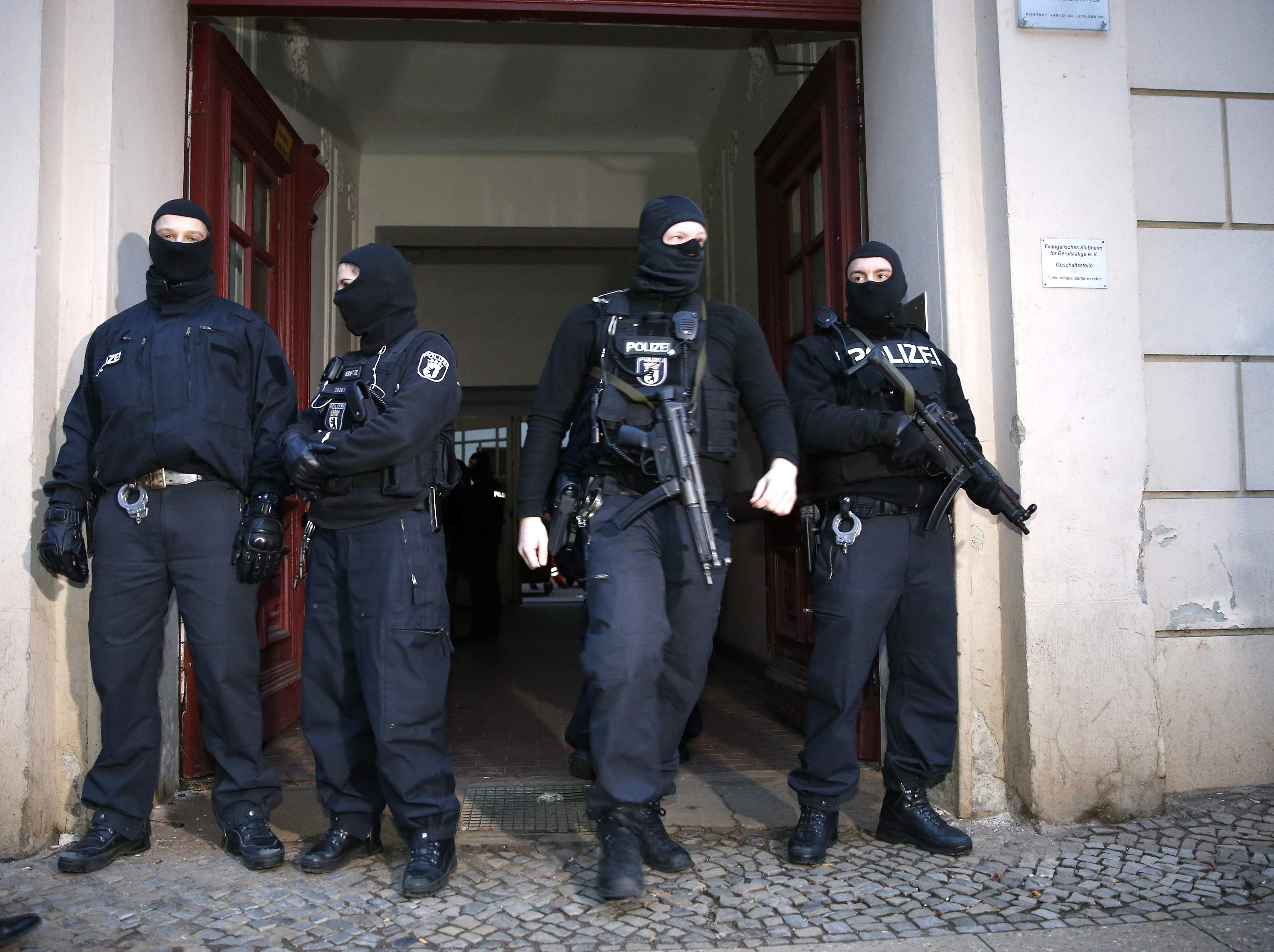 Βερολίνο: Έφοδοι σε σπίτια ύποπτων για σχέση με ισλαμιστικά δίκτυα