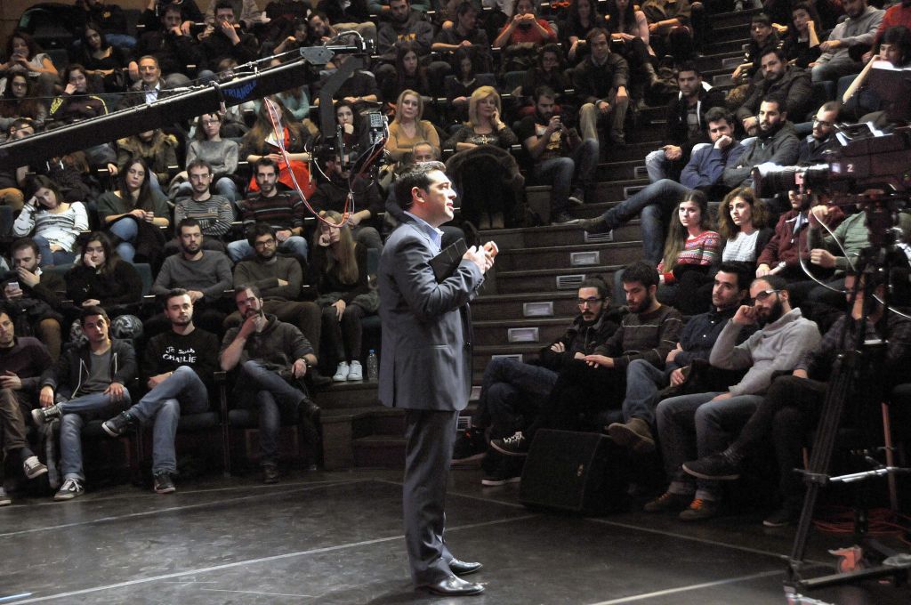 Τσίπρας: Να μην φύγουμε από τη χώρα, ας αλλάξουμε τη χώρα