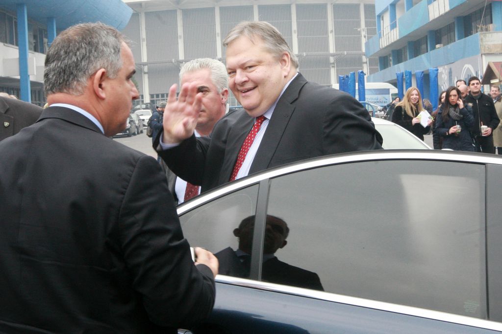Βενιζέλος: O Tσίπρας είναι σαν τον Χάρι Πότερ αλλά θα συμμαχήσουμε αν χρειαστεί
