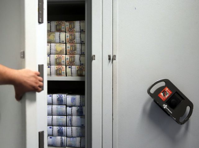 Δέκα εκατομμύρια ευρώ η λεία των «ληστών με τα χρηματοκιβώτια»