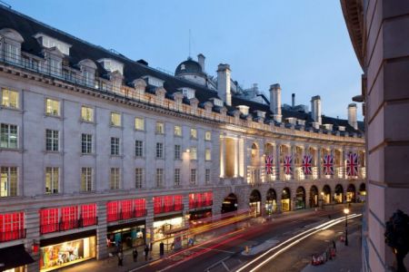 Πτήσεις μεγιστάνων