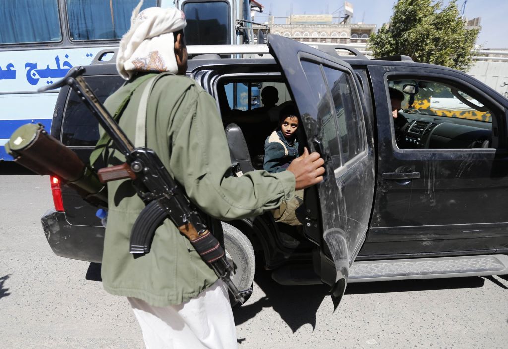 Υεμένη: Αντάρτες Χούτι φρουρούν την προεδρική κατοικία