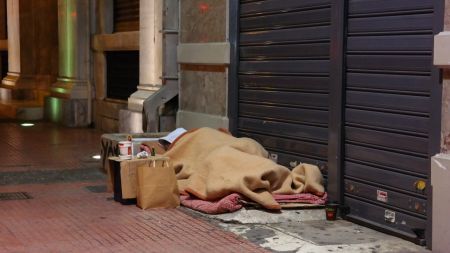 Σήμερα το επίδομα στέγασης – Στους 17.720 οι άστεγοι στην Αττική