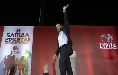 Τσίπρας από το Ηράκλειο: «Την Κυριακή ο λαός θα κάνει την Ελλάδα μπροστάρη της αλλαγής»