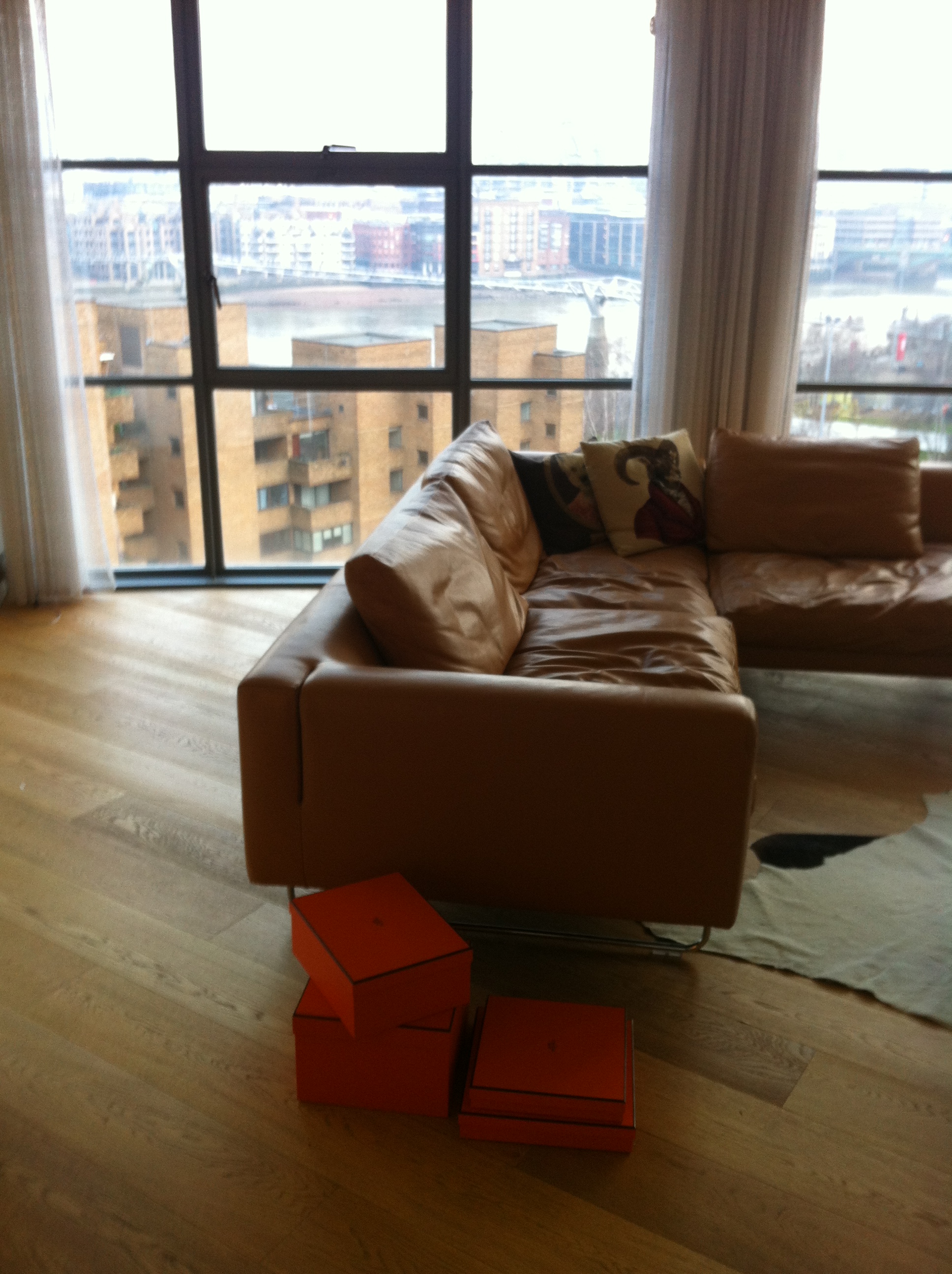 Ενα λονδρέζικο loft με ελληνική ταυτότητα