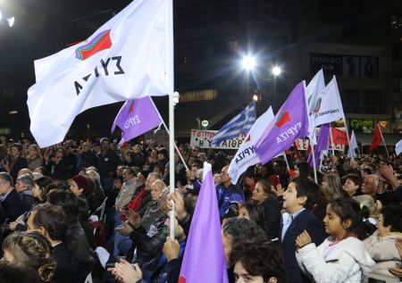 ΣΥΡΙΖΑ: Ξεδιπλώνει τις σημαίες του κατά της Εκκλησίας