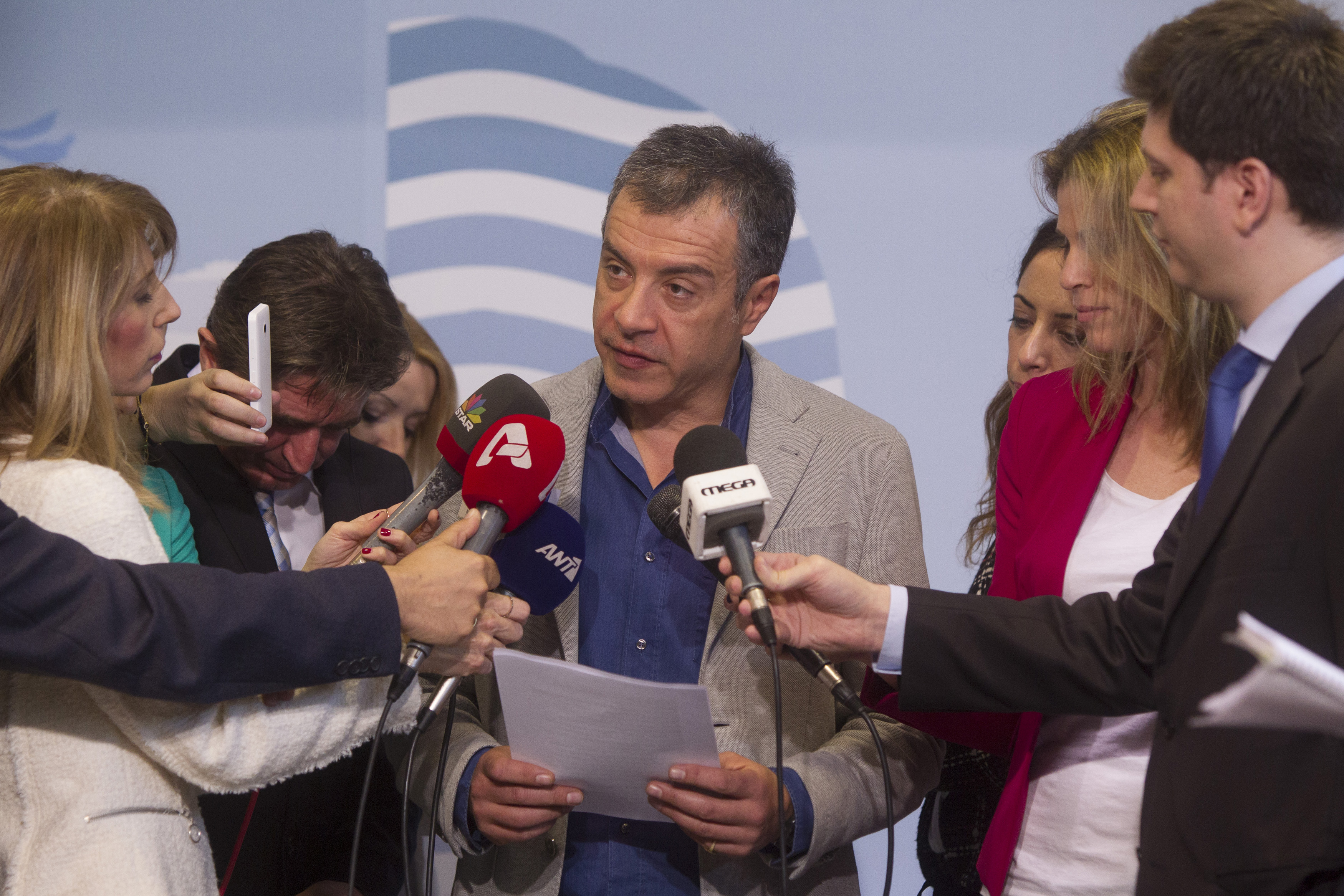 Θεοδωράκης: Τι θα βγάλει η σύμπραξη ΣΥΡΙΖΑ με τον αντιευρωπαϊκό Καμμένο
