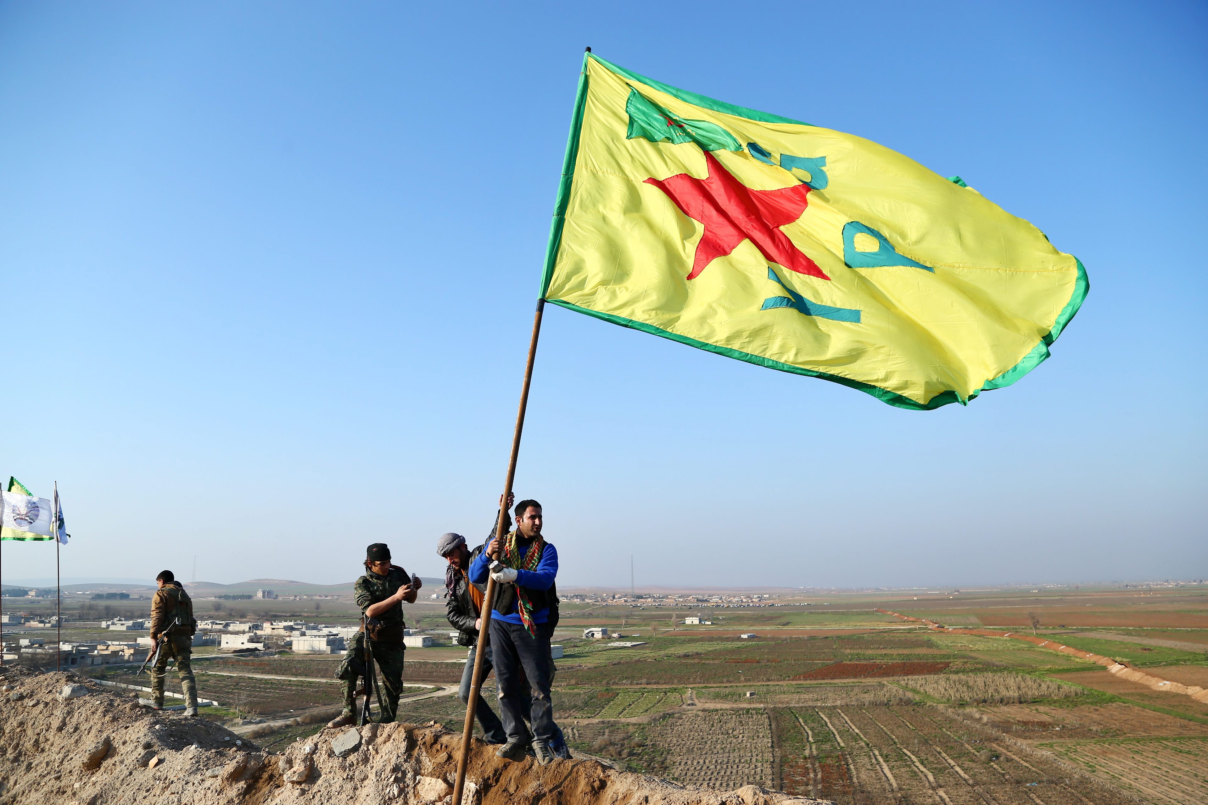 Για εγκλήματα πολέμου κατηγορεί τους Κούρδους η Διεθνής Αμνηστία