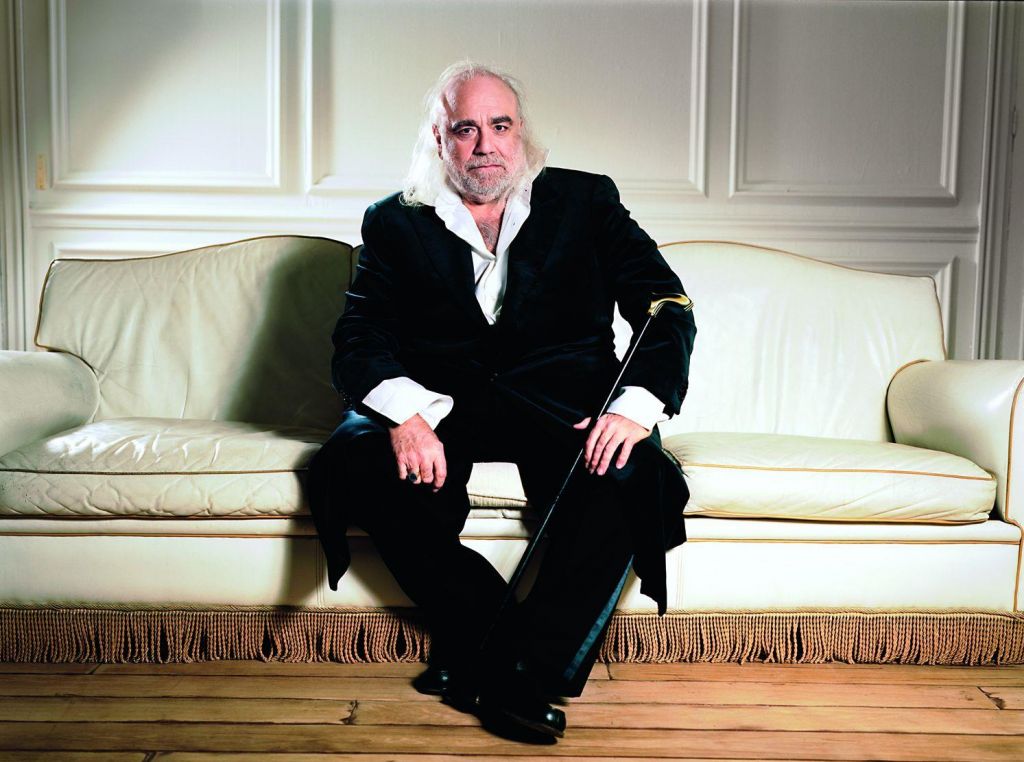 Popular singer Demis Roussos passes away, aged 69