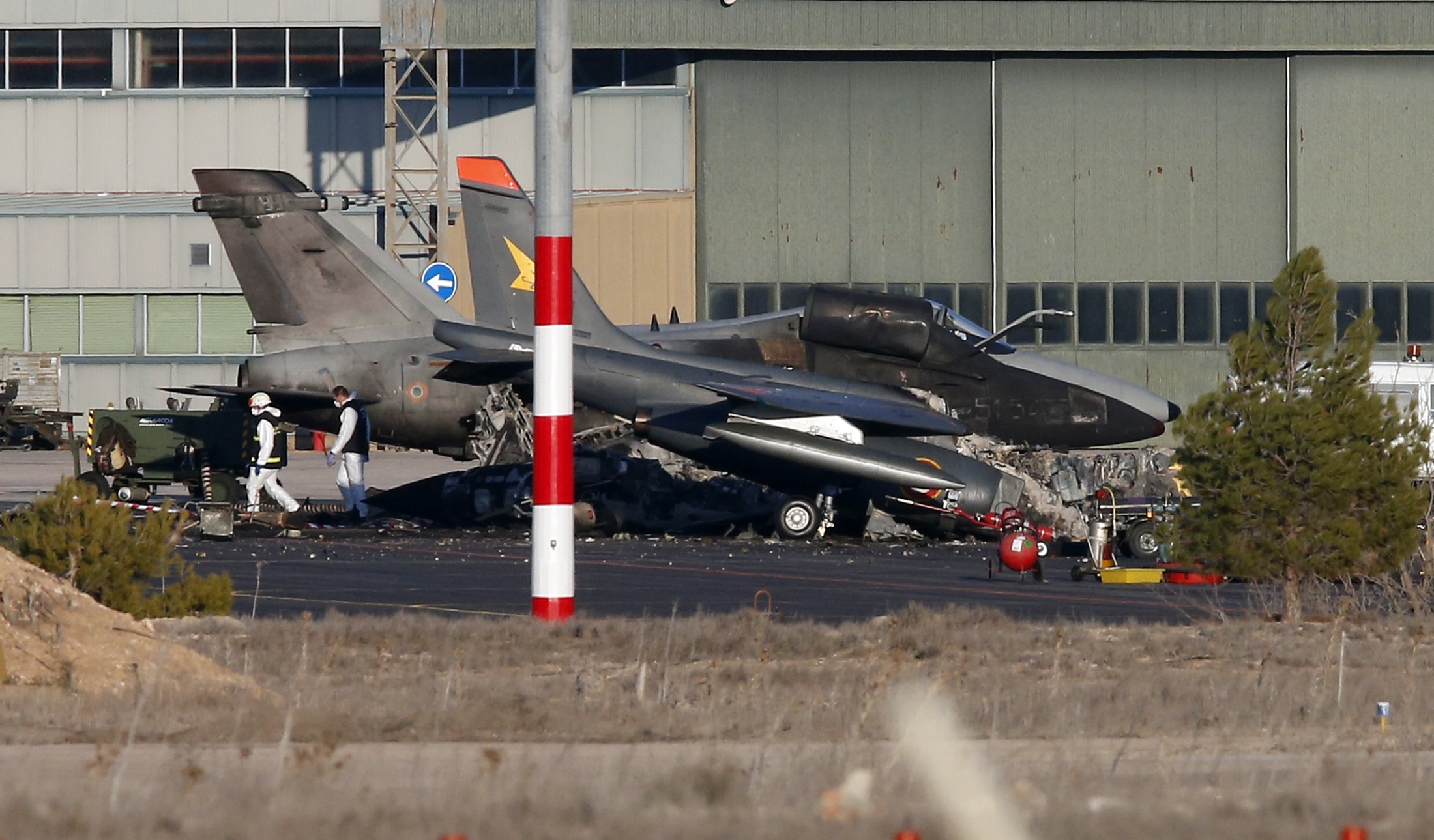 Σειρά ατυχών συμβάντων πριν τη συντριβή του F-16 στην βάση του ΝΑΤΟ