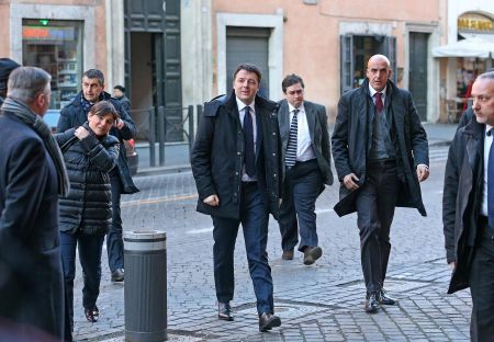 Ρέντσι: Να επιδείξουμε σύνεση και υπευθυνότητα με την Ελλάδα