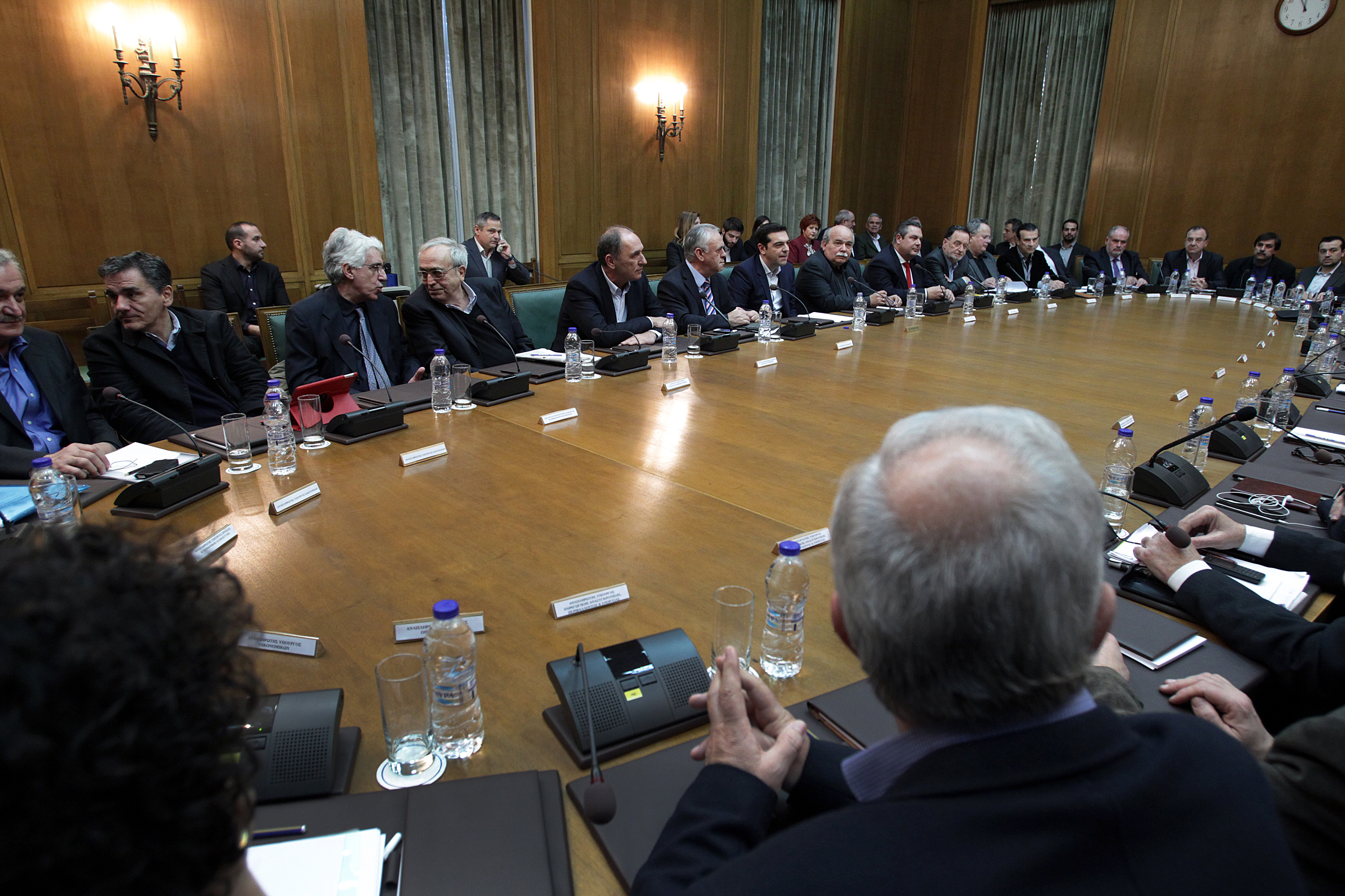 Κυβέρνηση: Αποδεκτή από τους Θεσμούς ως βάση συζήτησης η ελληνική πρόταση
