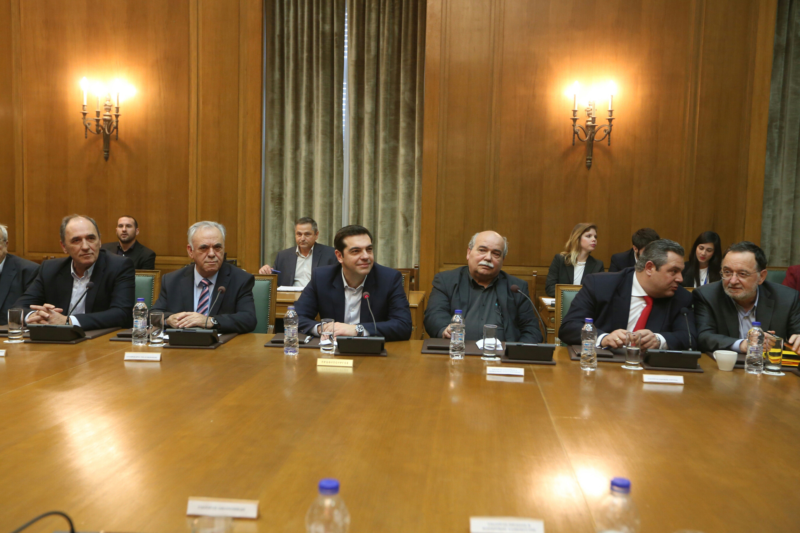 Κυβέρνηση ΣΥΡΙΖΑ: Νέα υπουργεία και αρμοδιότητες – Μπαίνουν στην κυβέρνηση εξωκοινοβουλευτικοί