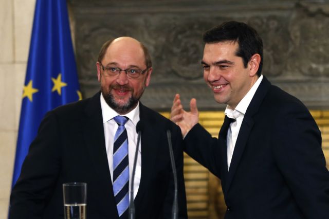 Tsipras-Schulz to discuss refugee crisis and bailout implementation