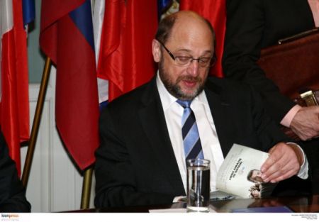 Σουλτς: Η επιστολή της ελληνικής κυβέρνησης έχει «πολλή ουσία» – Να της δοθεί μια ευκαιρία