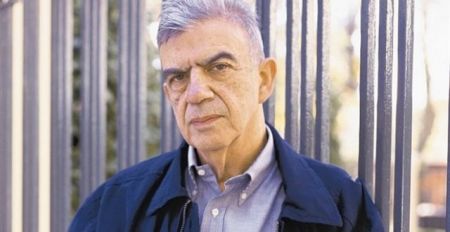 «Βραβείο Μένη Κουμανταρέα» από την Εταιρεία Συγγραφέων