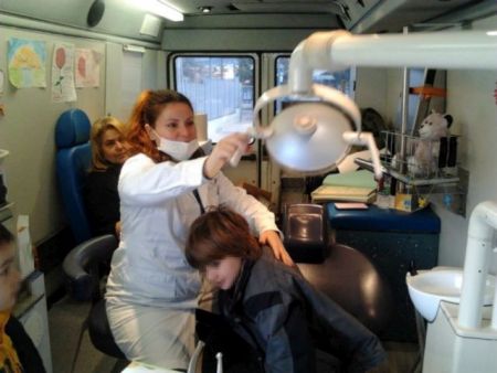 Προληπτικός οδοντιατρικός έλεγχος στα παιδιά του Δήμου Αμαρουσίου