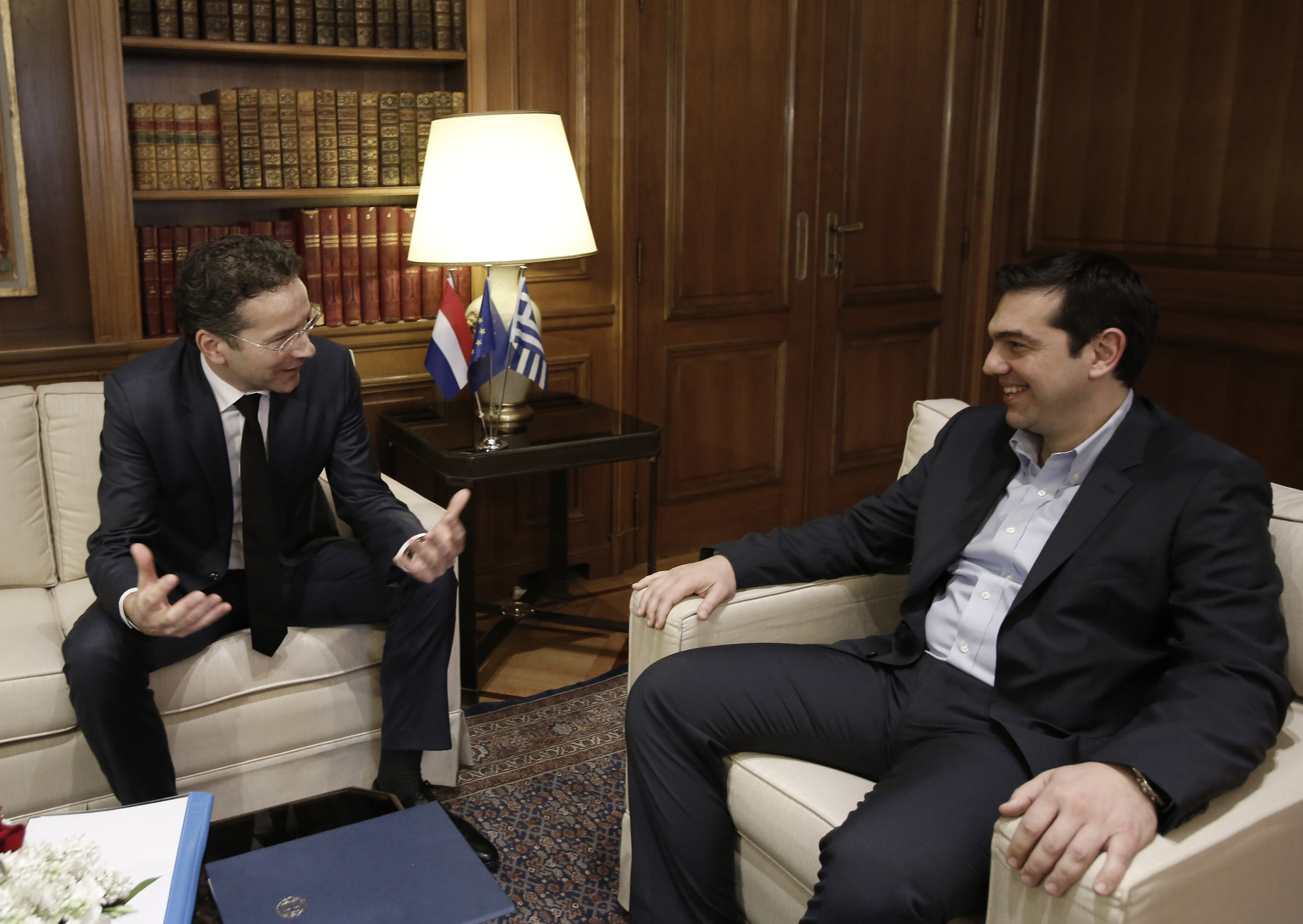 Βαραίνει το κλίμα στις σχέσεις Αθήνας – δανειστών